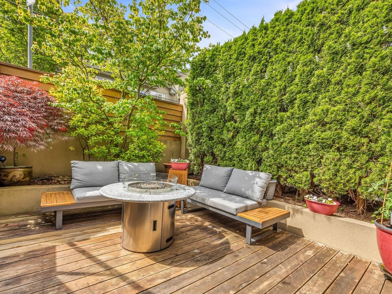 Listing Image 19