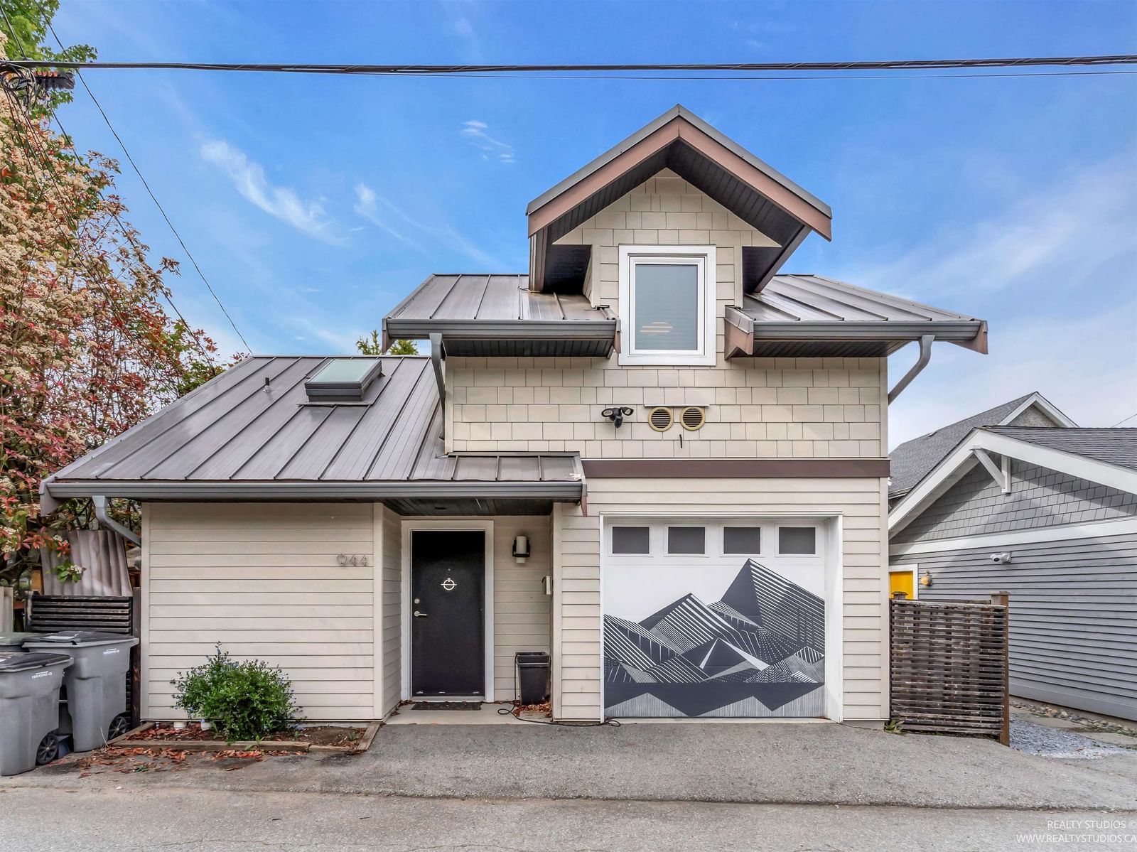 Listing Image 39