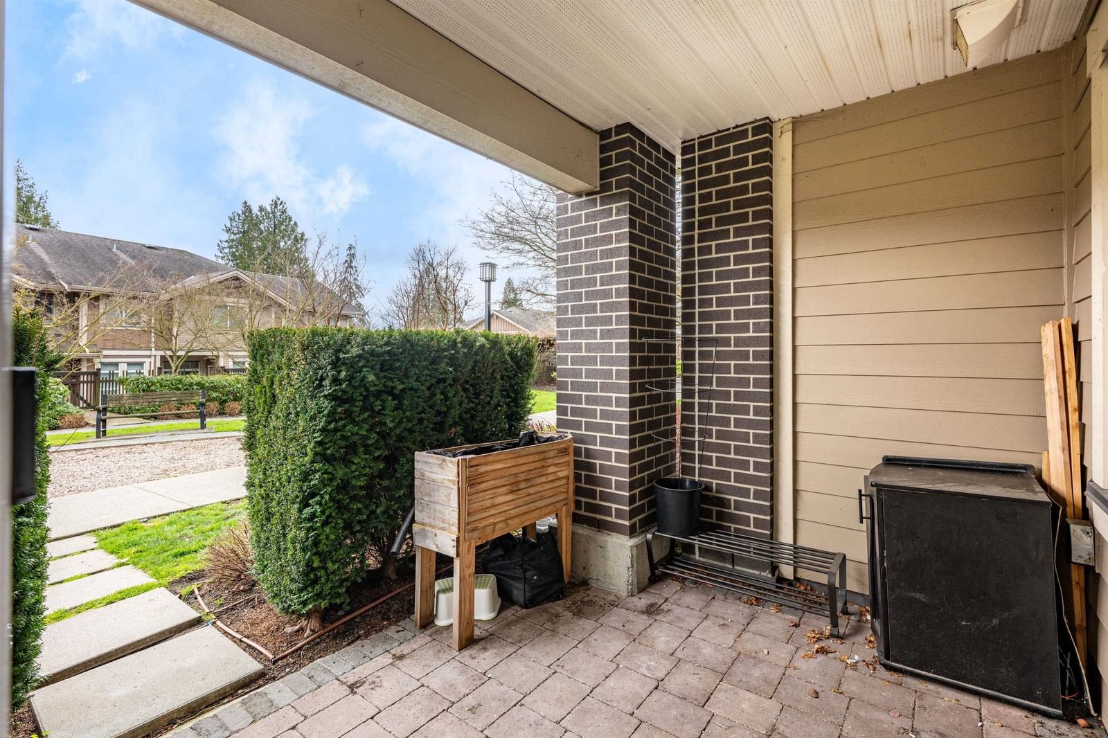 Listing Image 25