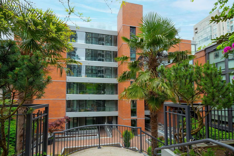 1488 Hornby Street #203, Vancouver, British Columbia