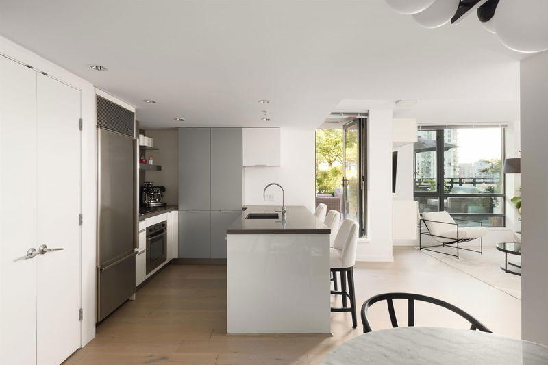 Image of home for listing MLS® R3007368