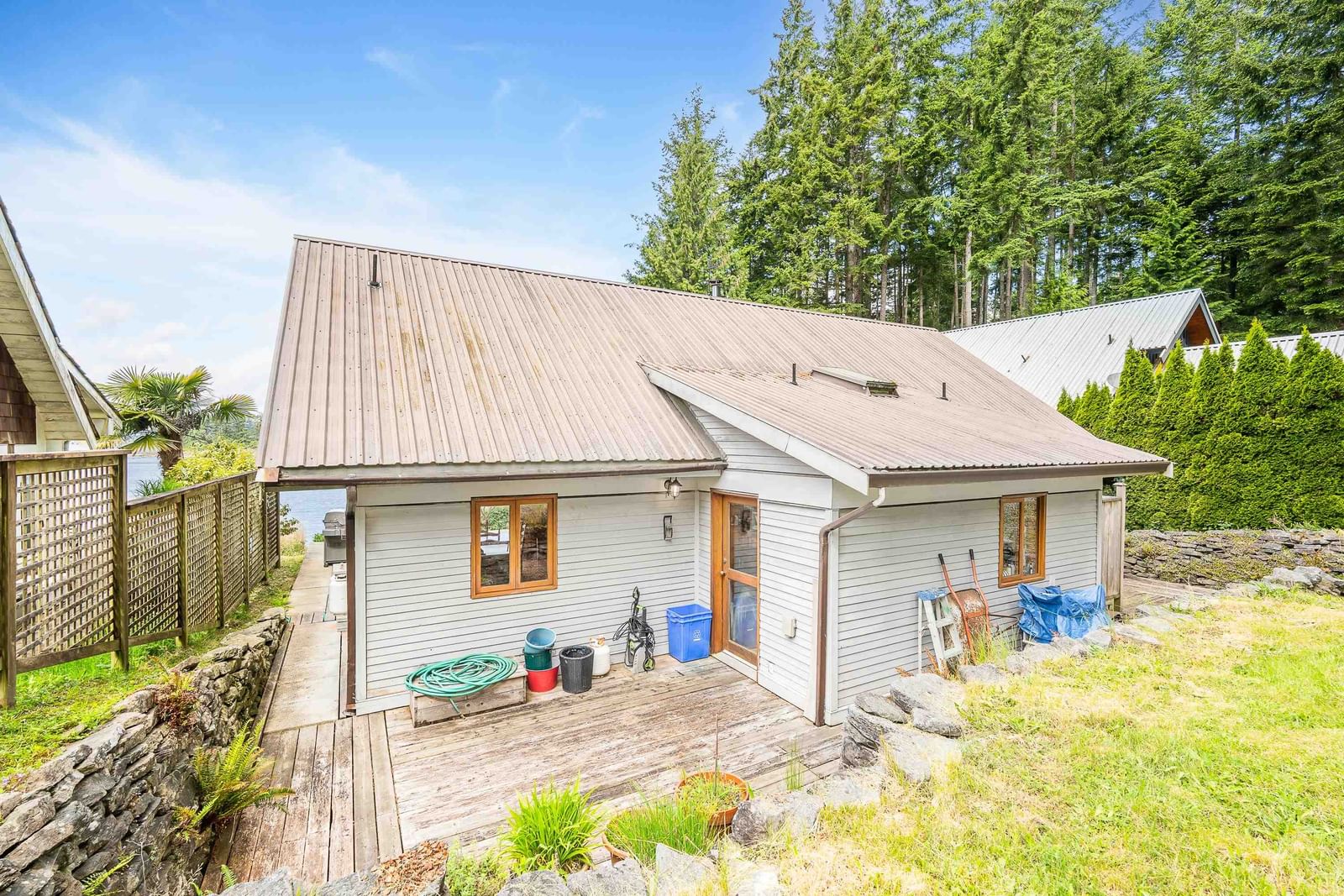 Listing Image 9