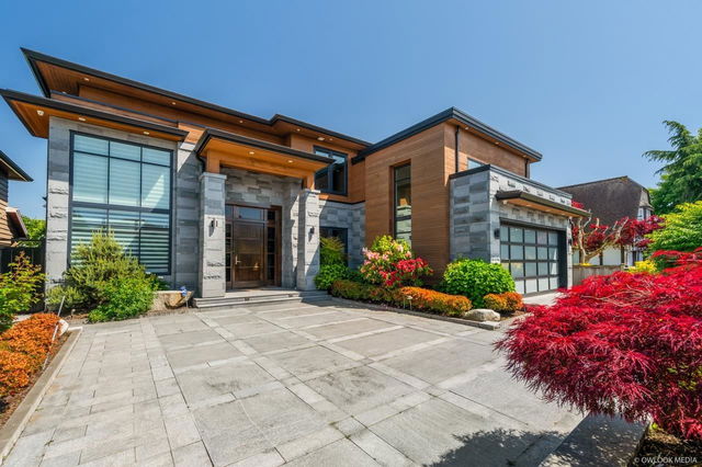 8180 Sunnywood Drive