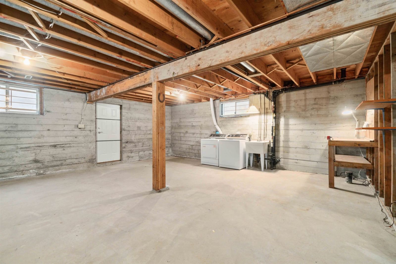Listing Image 24