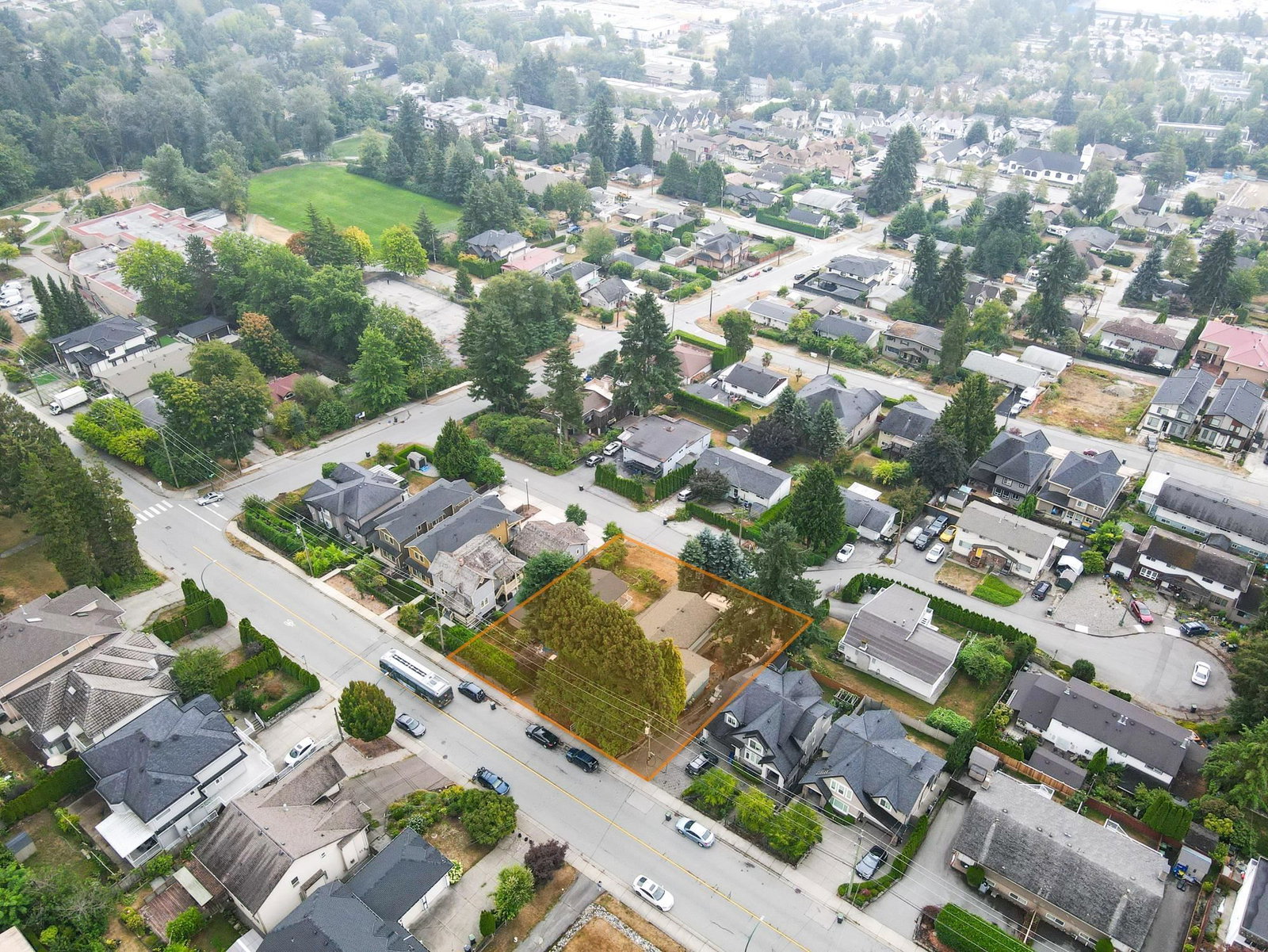 Listing Image 9