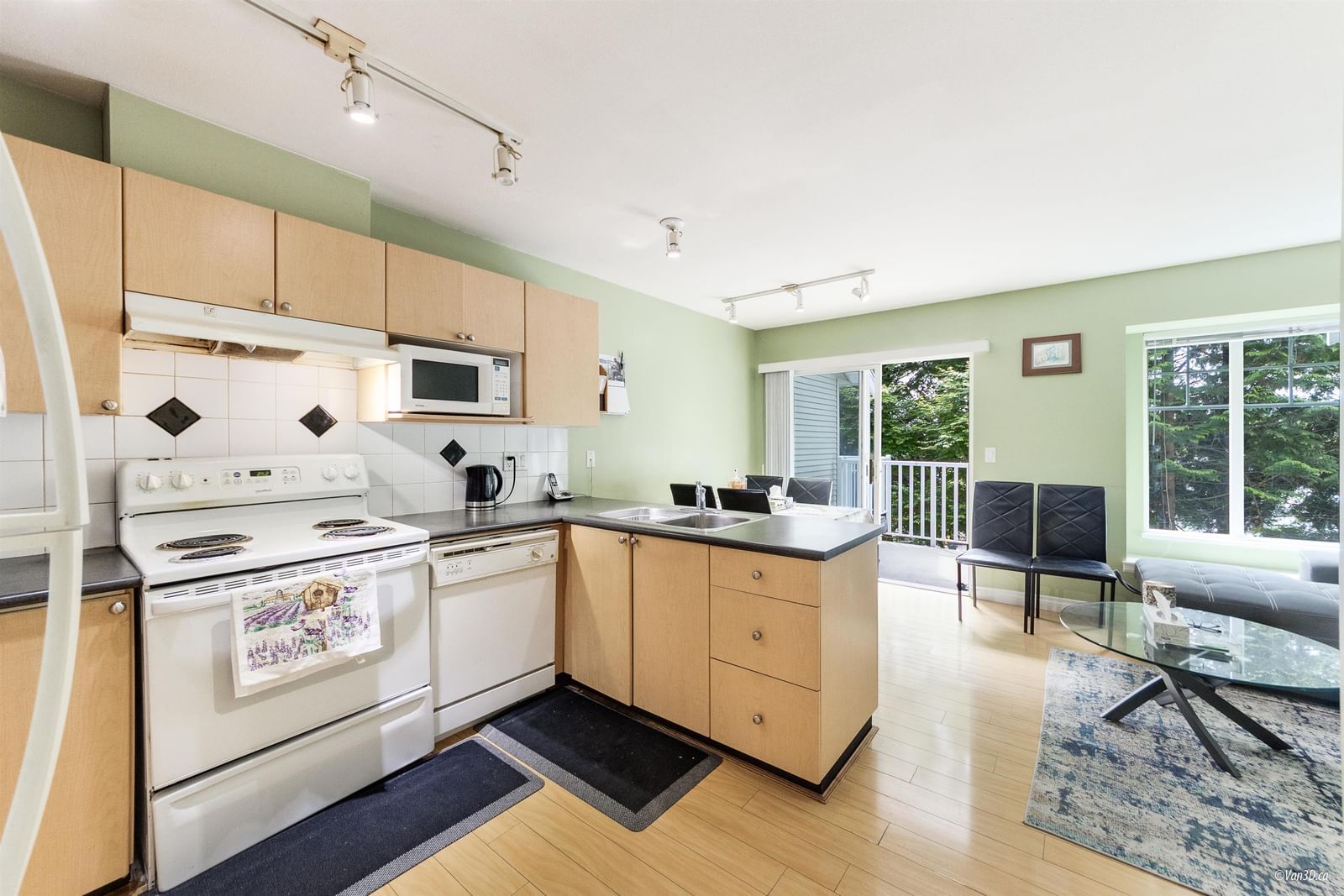Listing Image 18