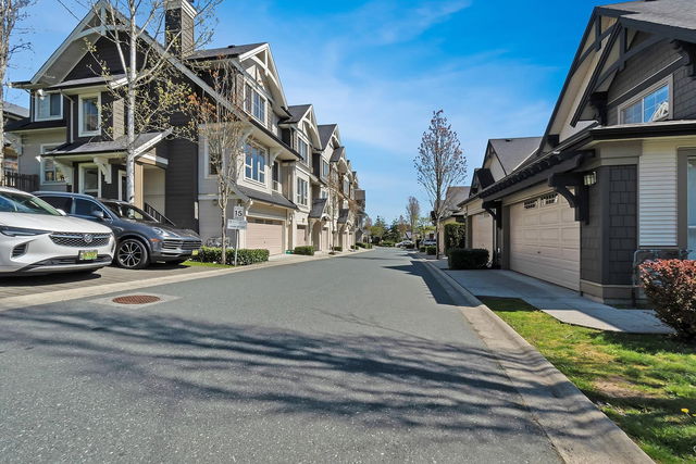 102 - 1369 Purcell Drive
