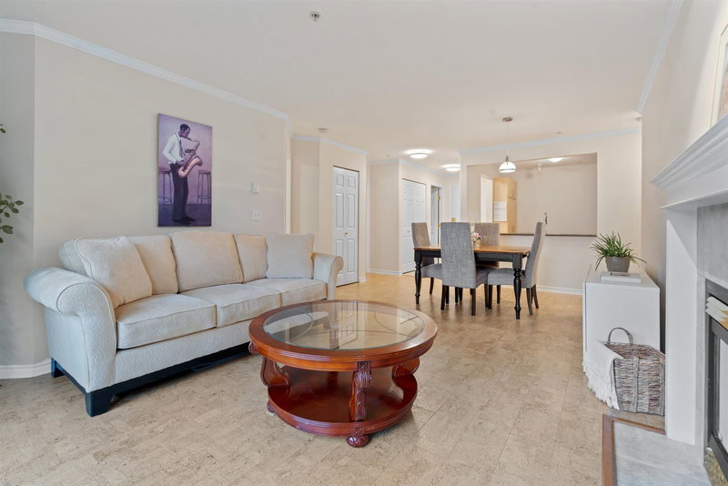 302 - 15325 17 Avenue, Surrey, V4A 1T8 | Image 3