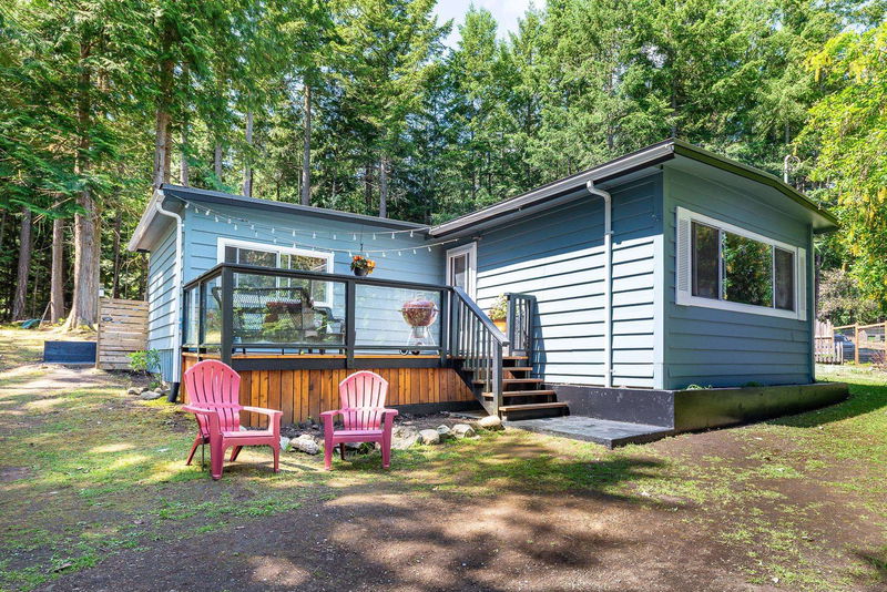 531 Arbutus Drive, Mayne Island, British Columbia
