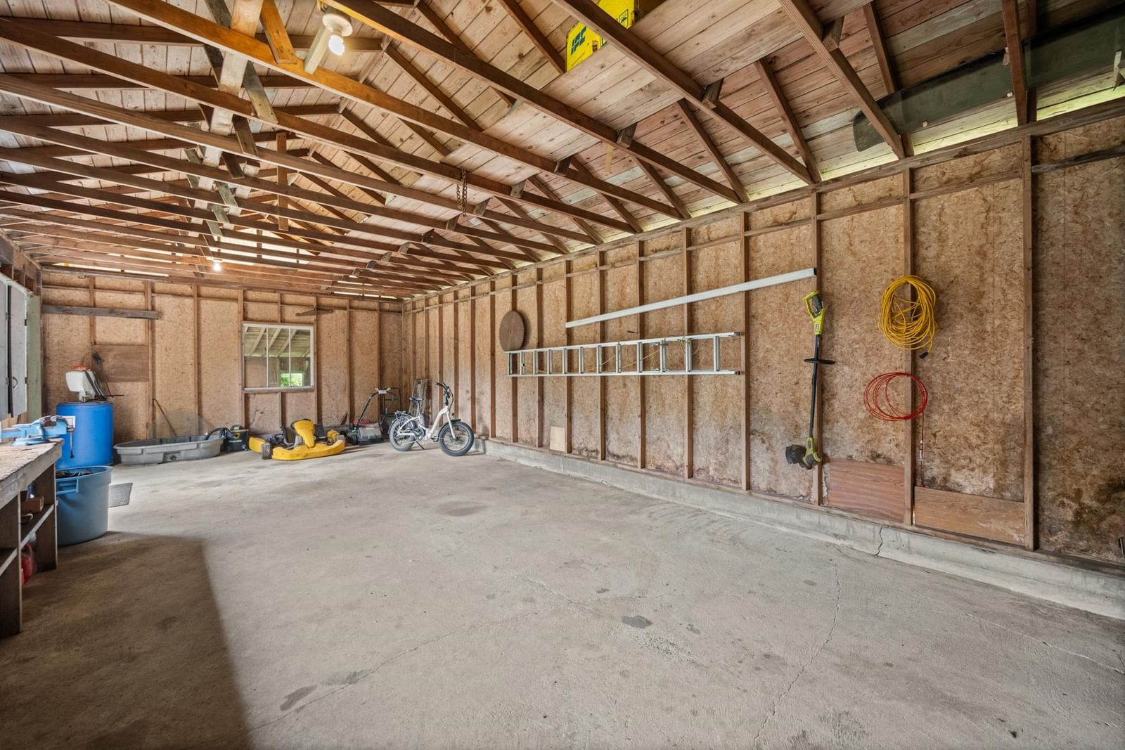 Listing Image 33