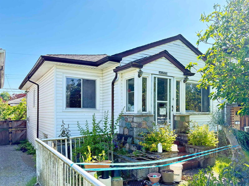 2566 Venables Street, Vancouver, British Columbia