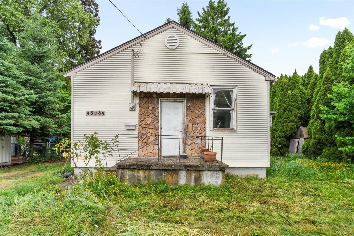 Listing Image 4