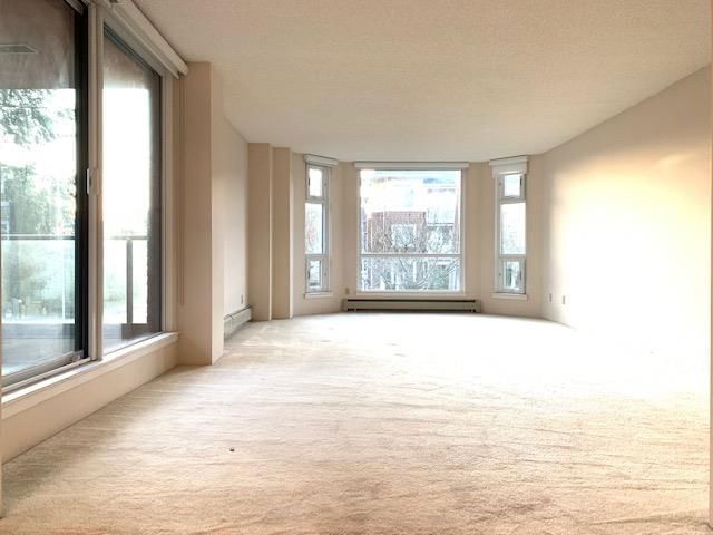 #407 - 1350 View Crescent
