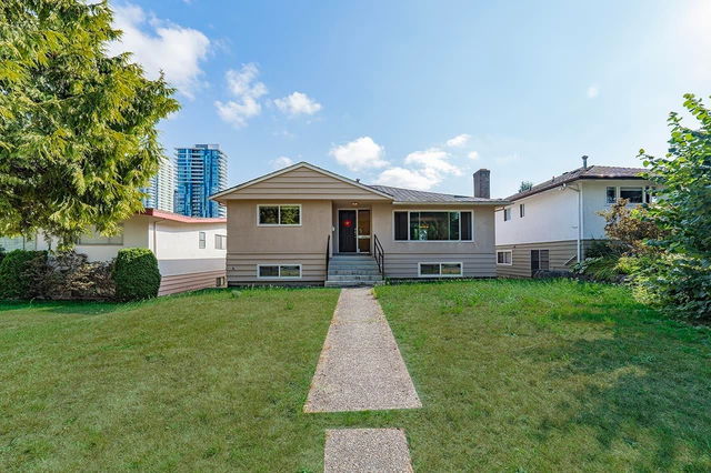 564 64th Street