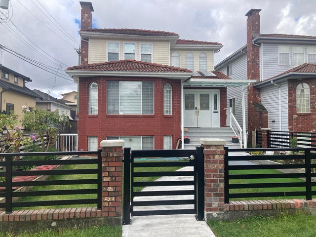 BSMT - 7233 Berkeley Street Avenue