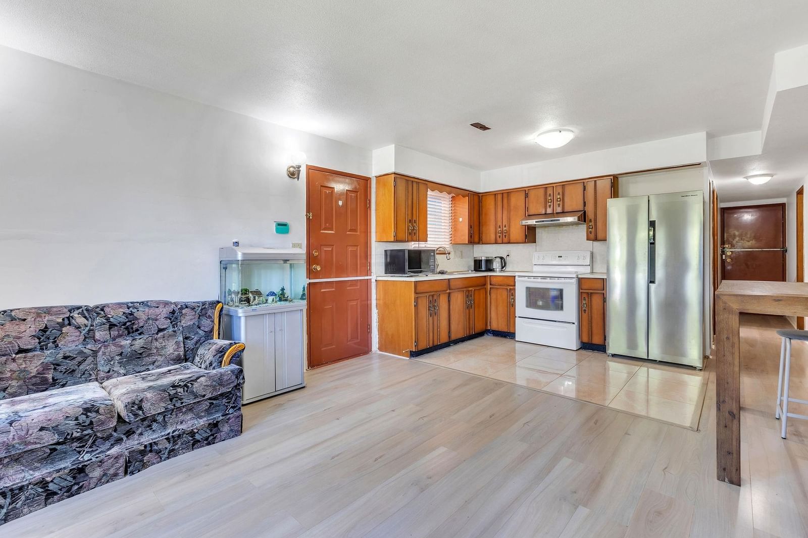 Listing Image 16