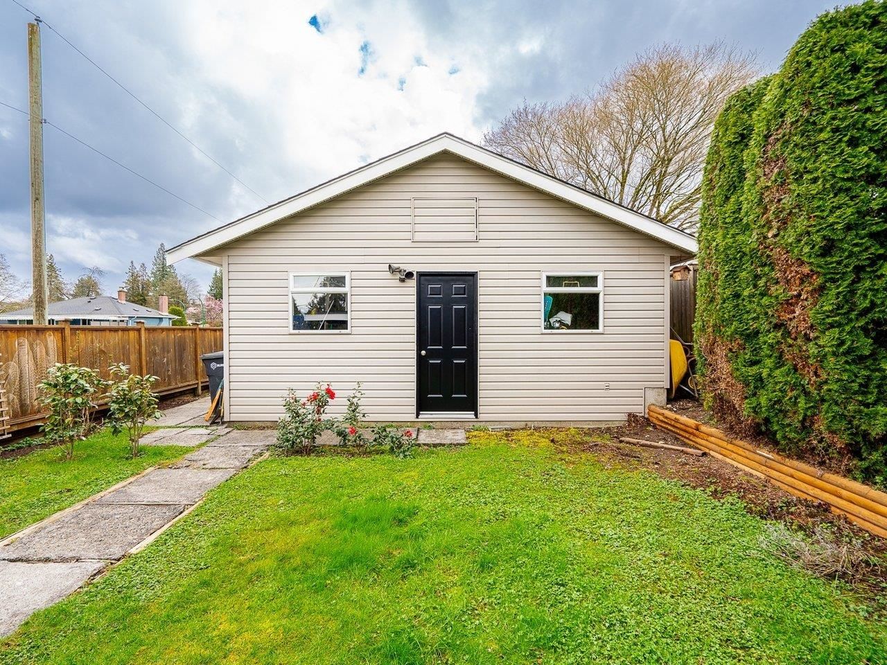 Listing Image 26