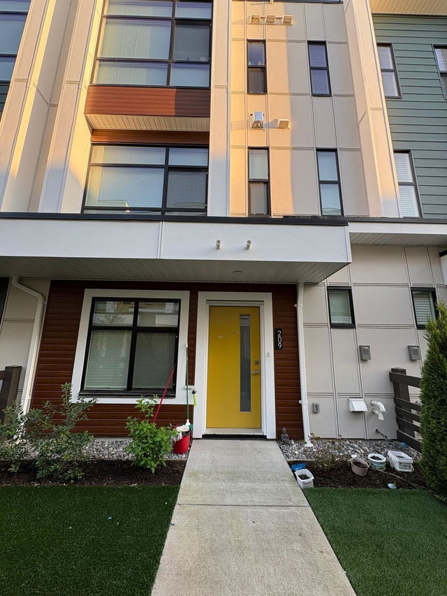 209 - 46150 Thomas Road