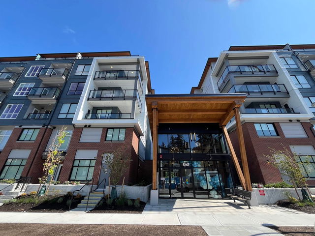416 - 3528 146a Street