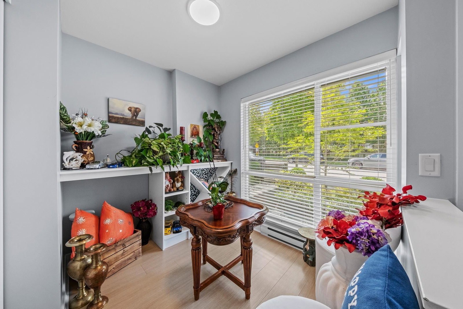Listing Image 15