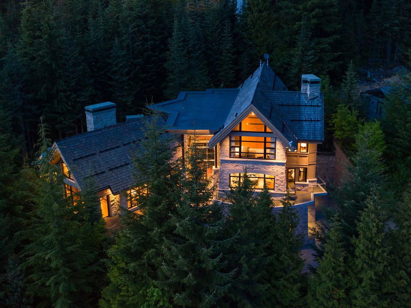 2286 Nordic Drive, Whistler, British Columbia