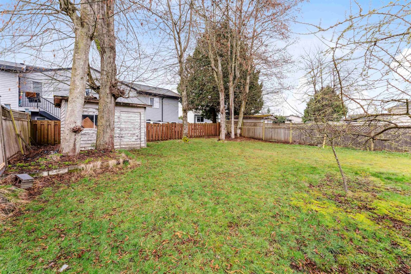 Listing Image 13