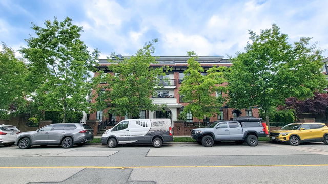 308 - 553 Foster Avenue