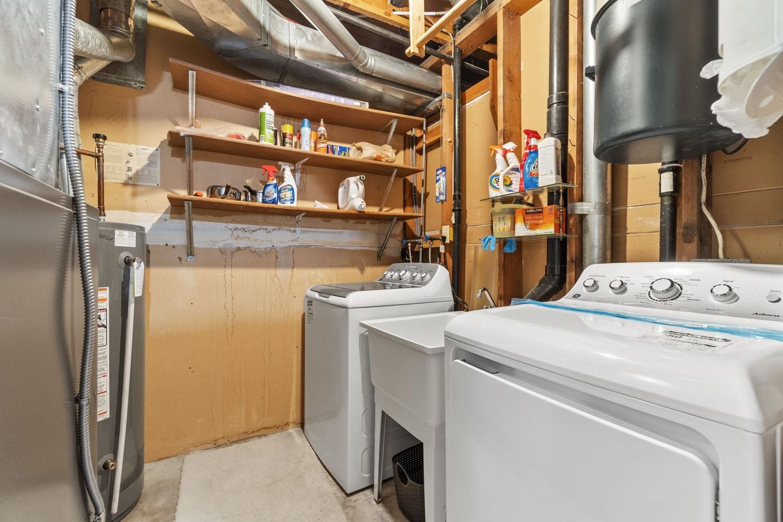 Listing Image 22