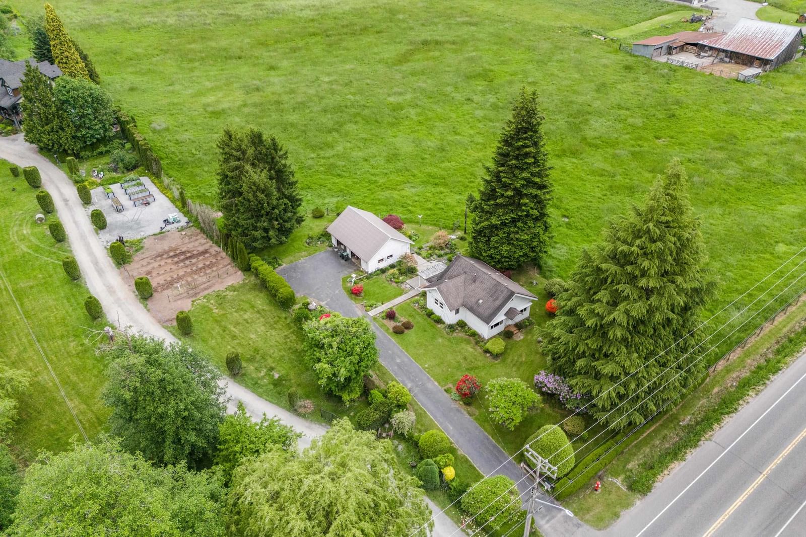 Listing Image 23