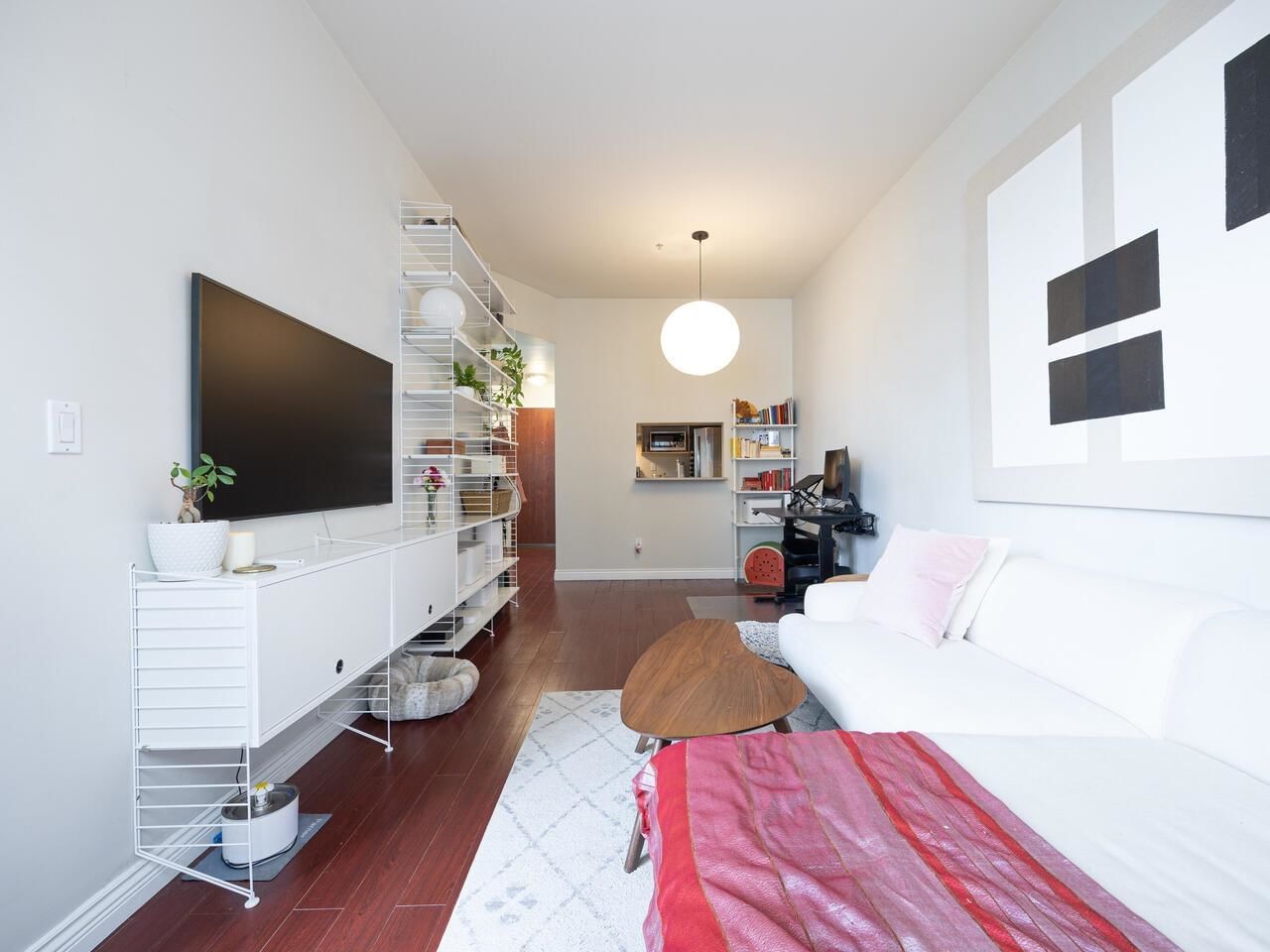 Listing Image 8