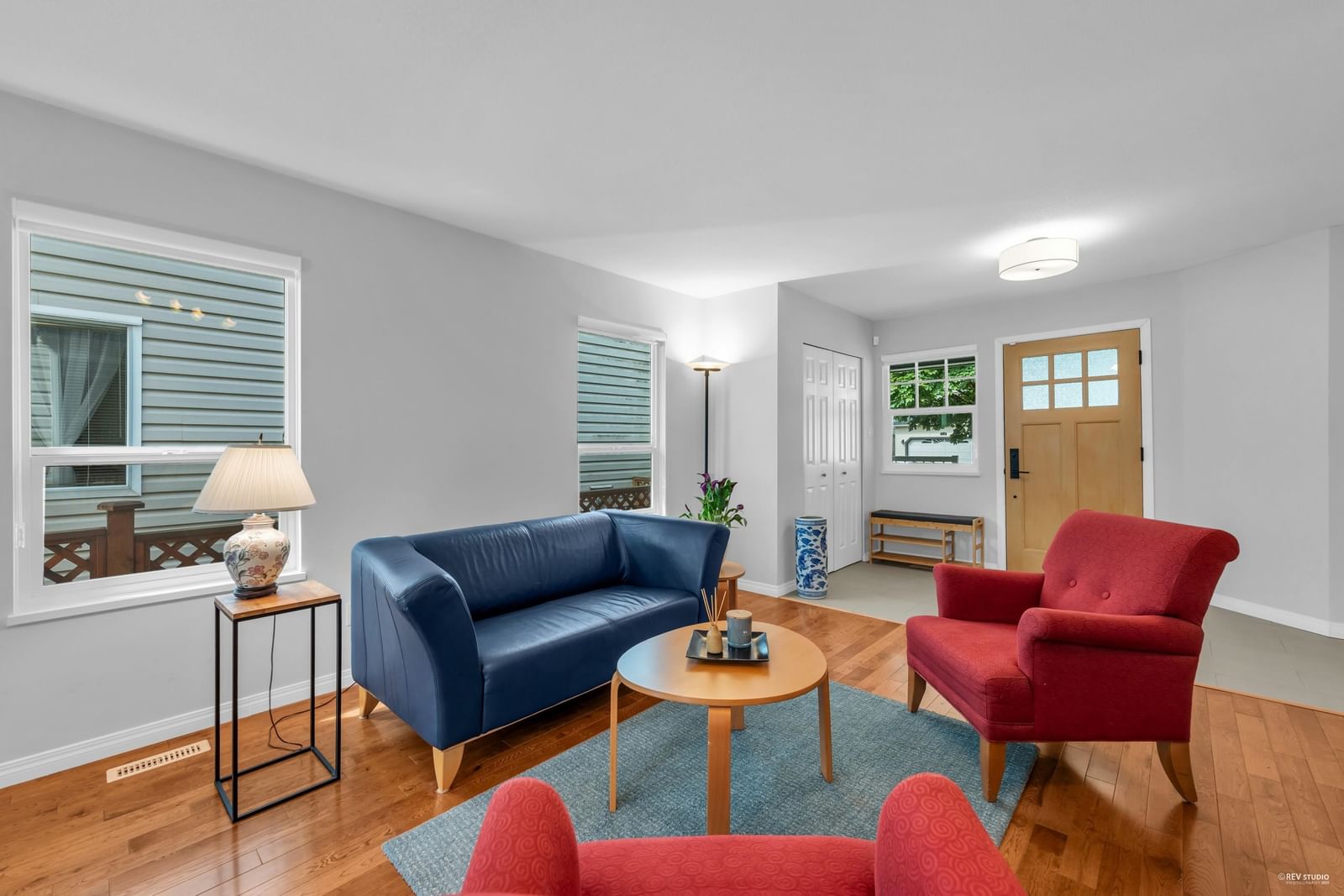 Listing Image 8