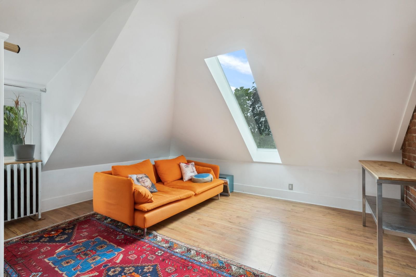 Listing Image 23