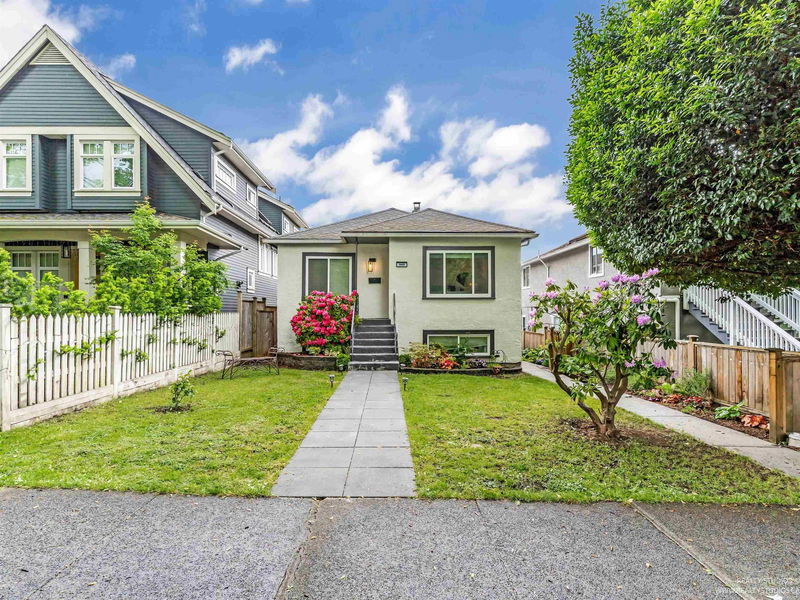 949 24th Avenue E, Vancouver, British Columbia