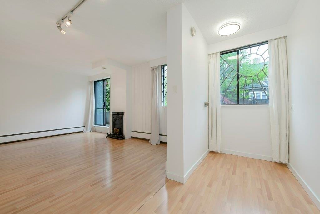 Listing Image 18