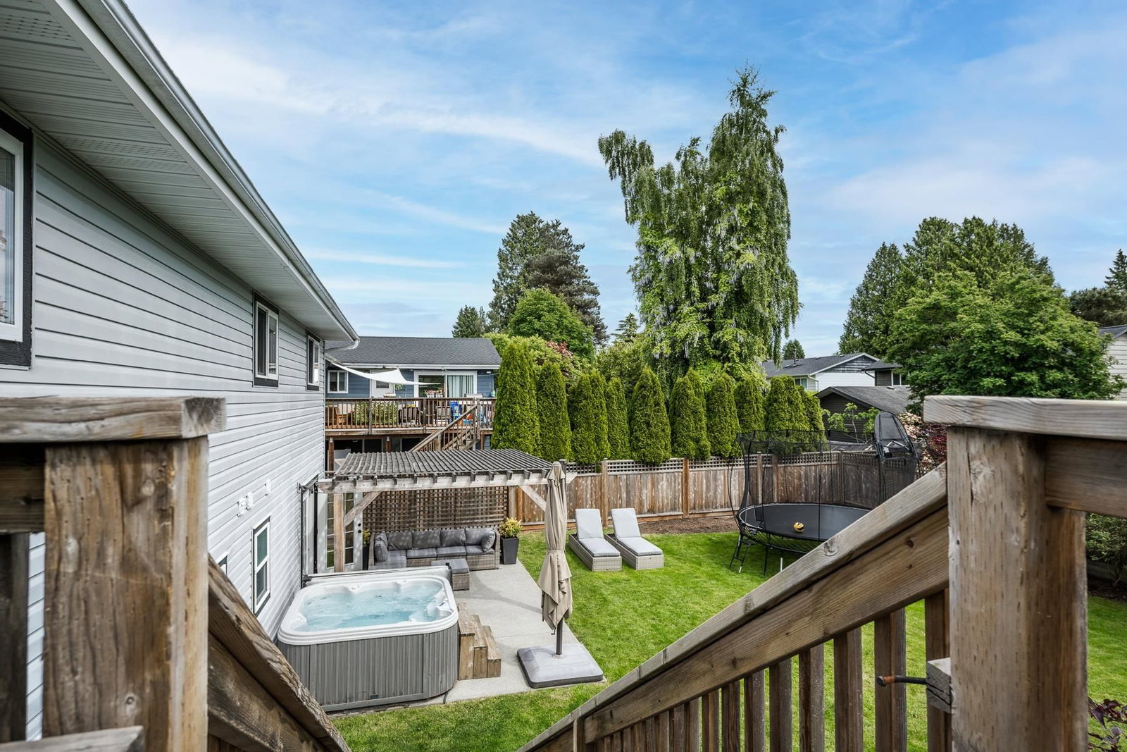 Listing Image 12