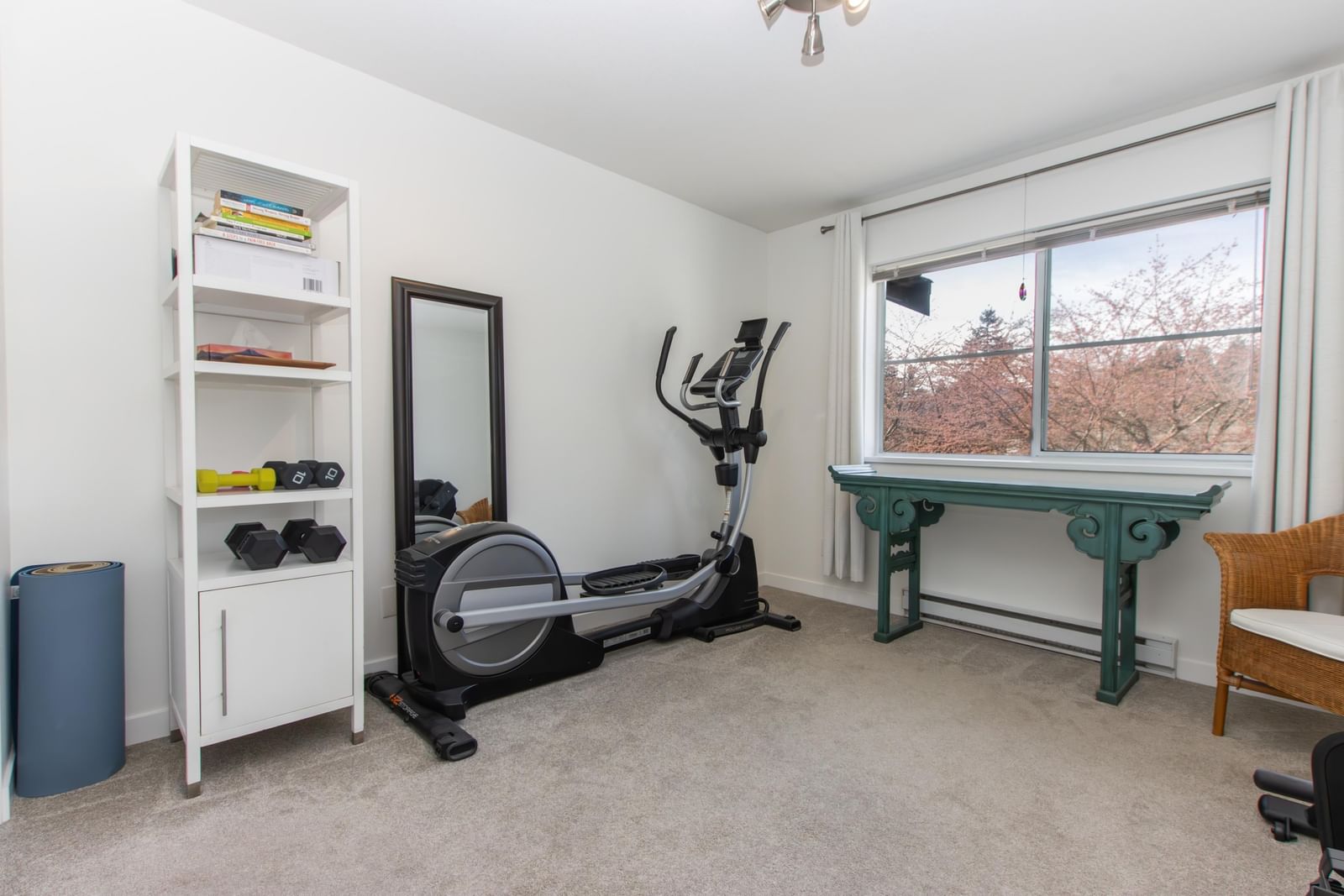 Listing Image 22