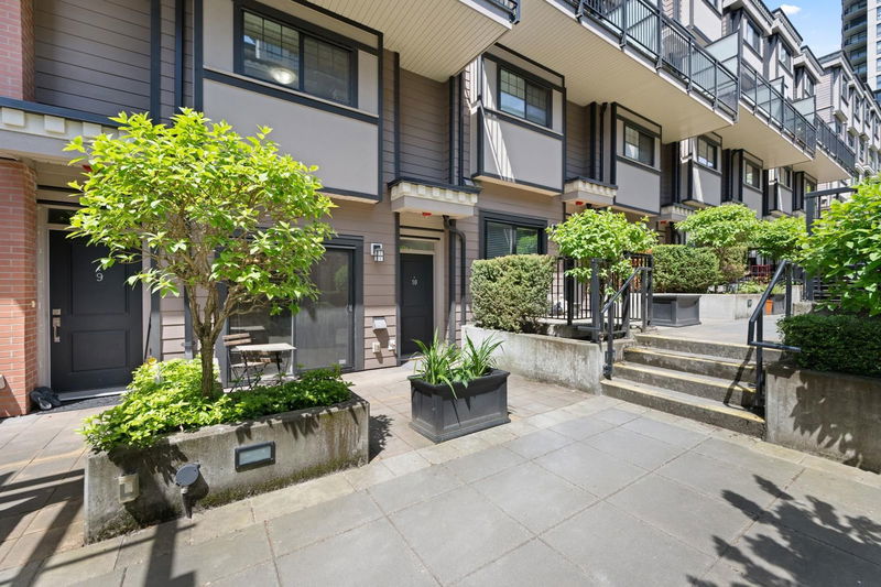838 Royal Avenue #10, New Westminster, British Columbia