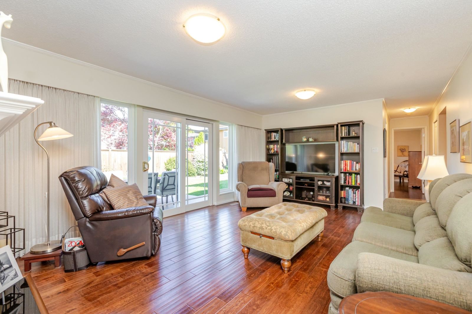 Listing Image 15