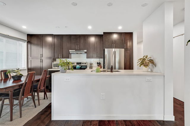 302 - 357 2nd Street