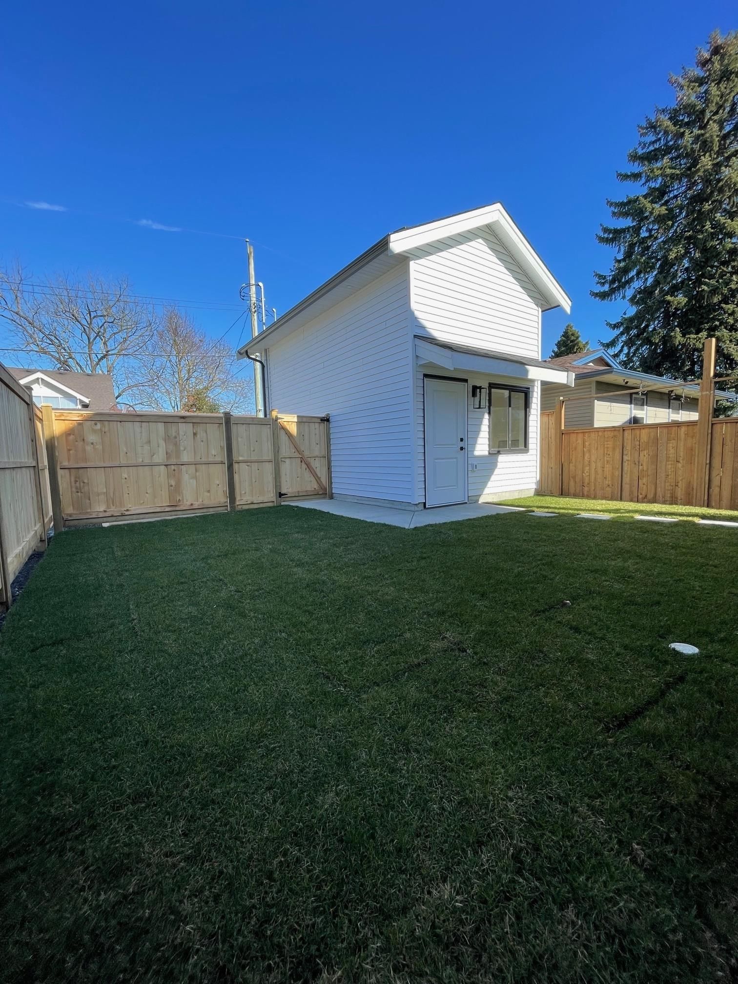 Listing Image 25