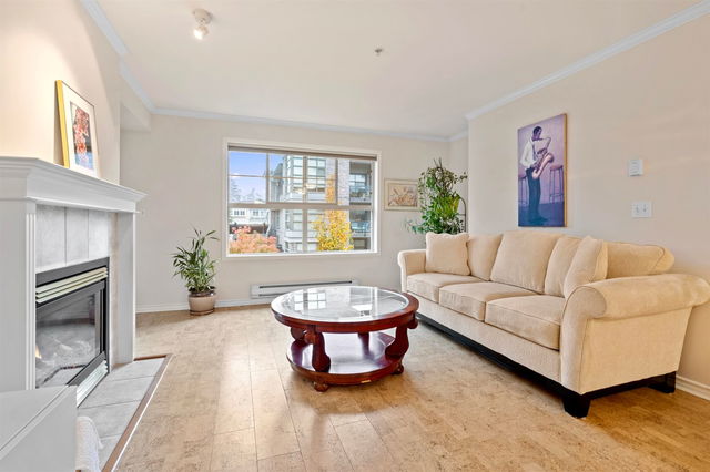 302 - 15325 17 Avenue
