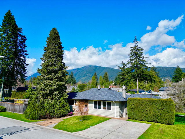 2940 Colwood Drive
