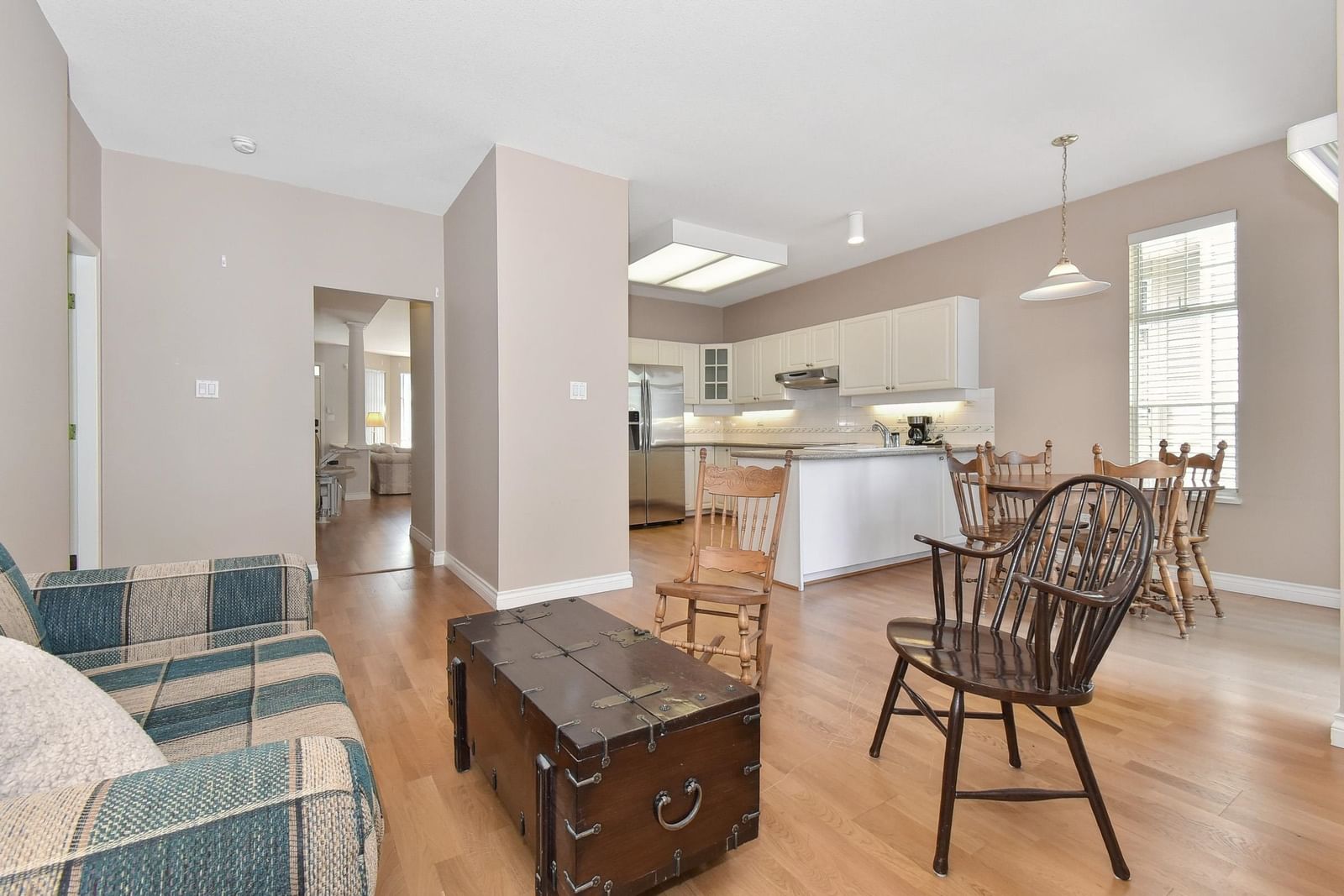 Listing Image 14