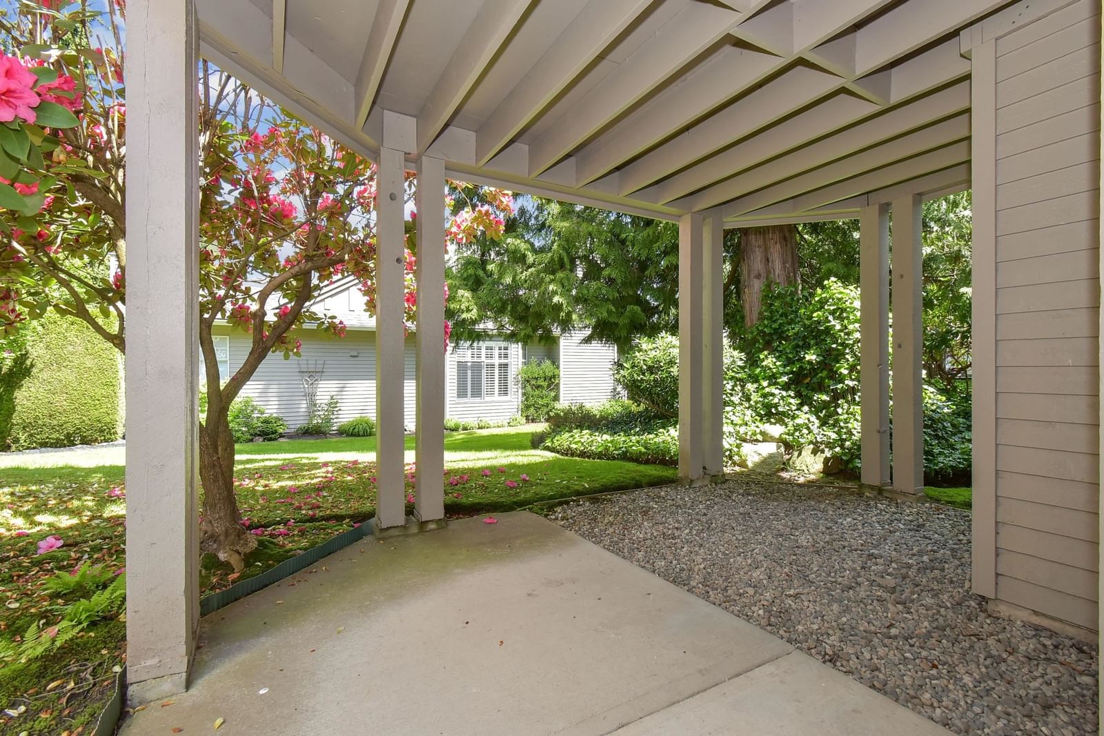 Listing Image 27