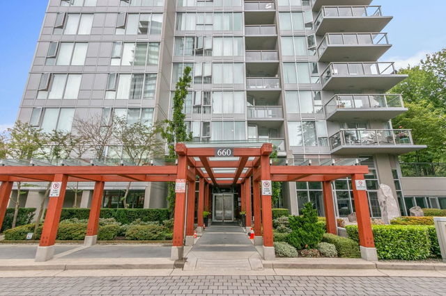 305 - 660 Nootka Way