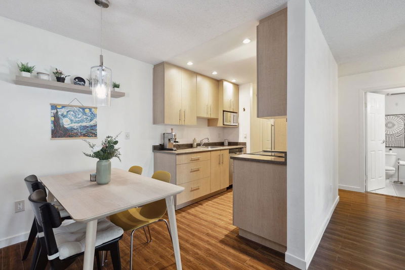 1155 Ross Road #204, North Vancouver, British Columbia