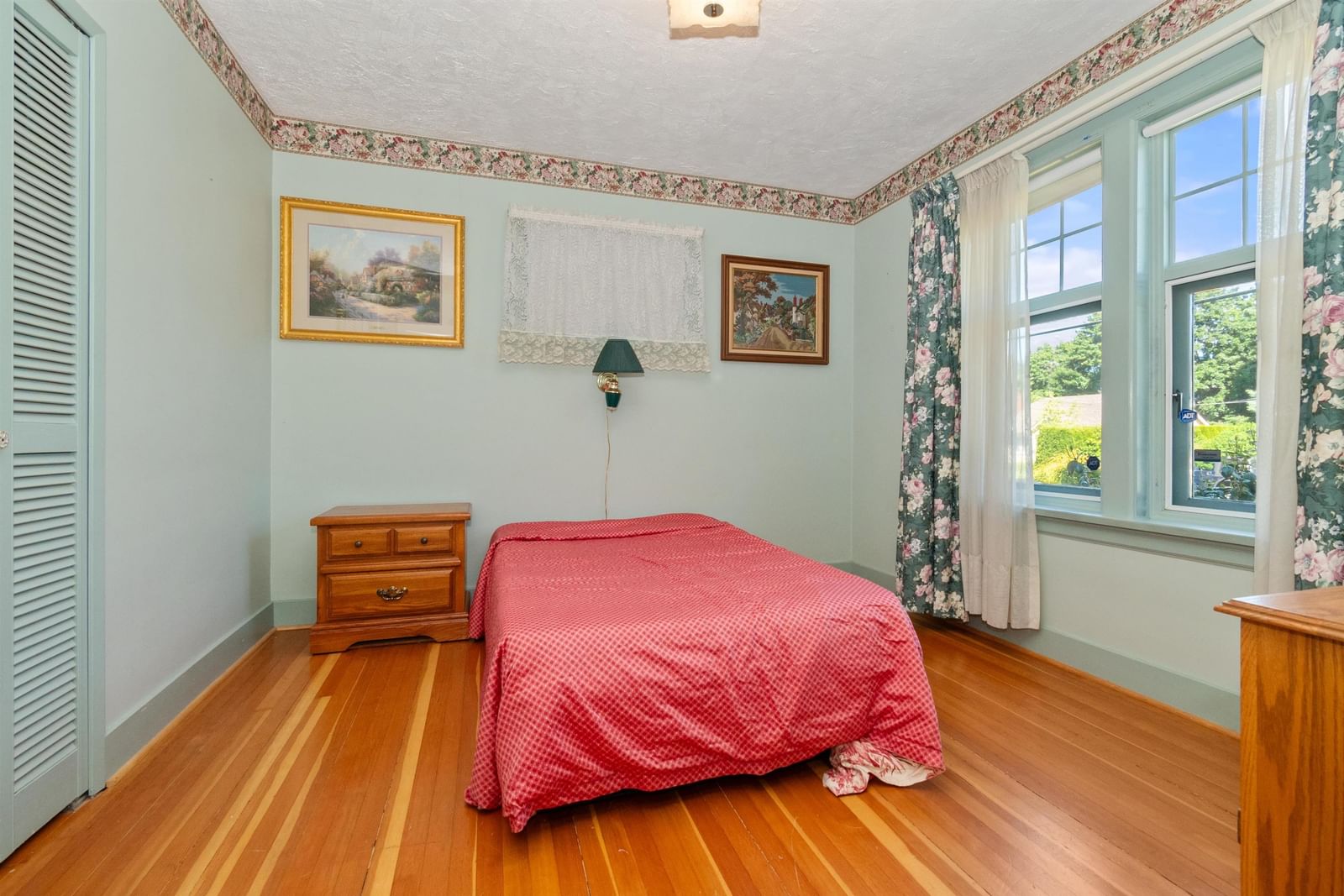 Listing Image 20