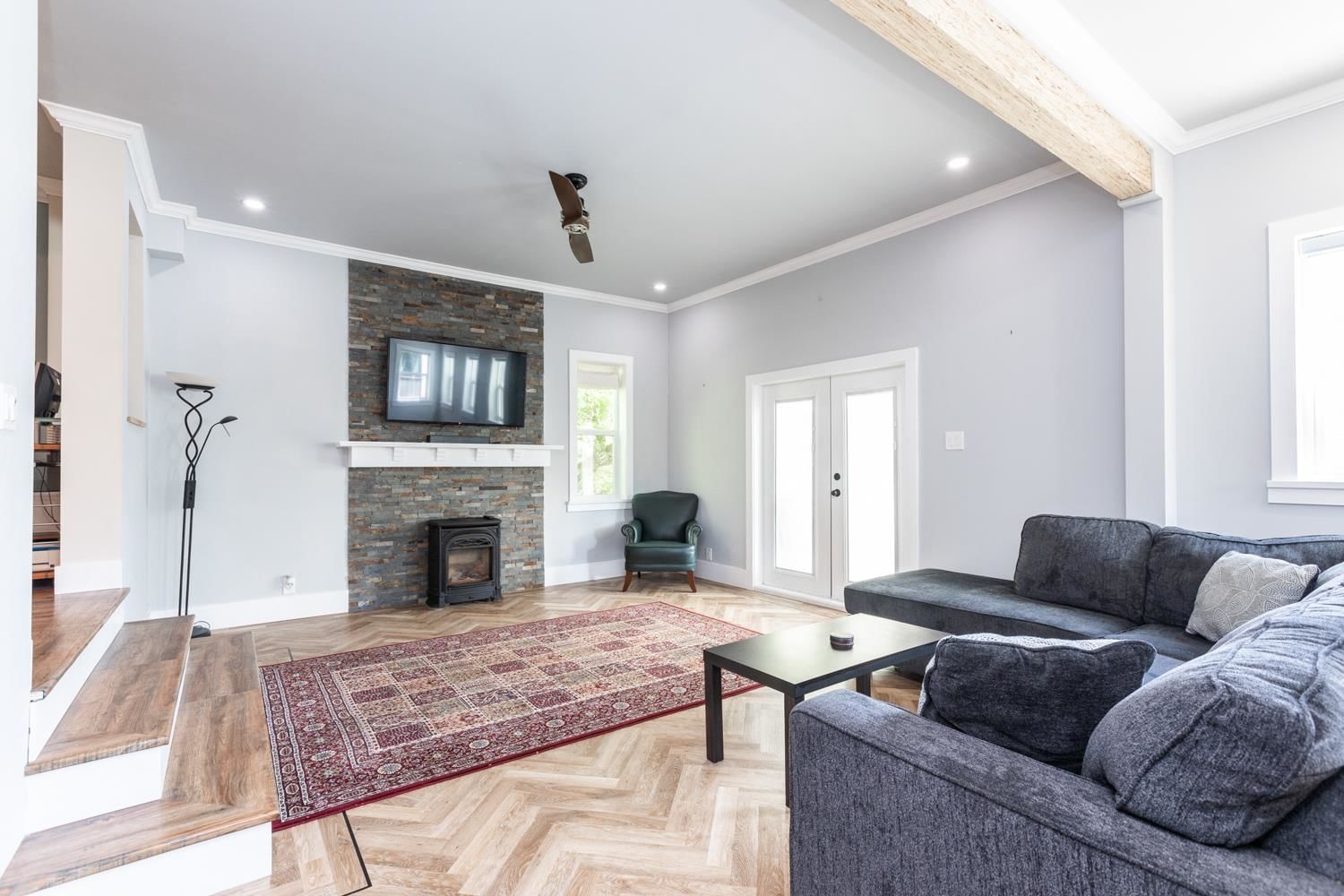 Listing Image 21