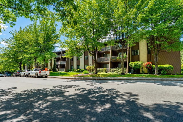 312 - 3921 Carrigan Court