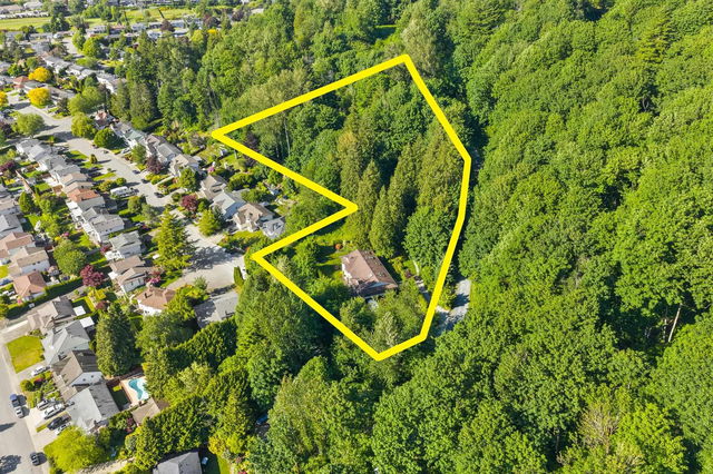 F - 2904 Glencoe Place